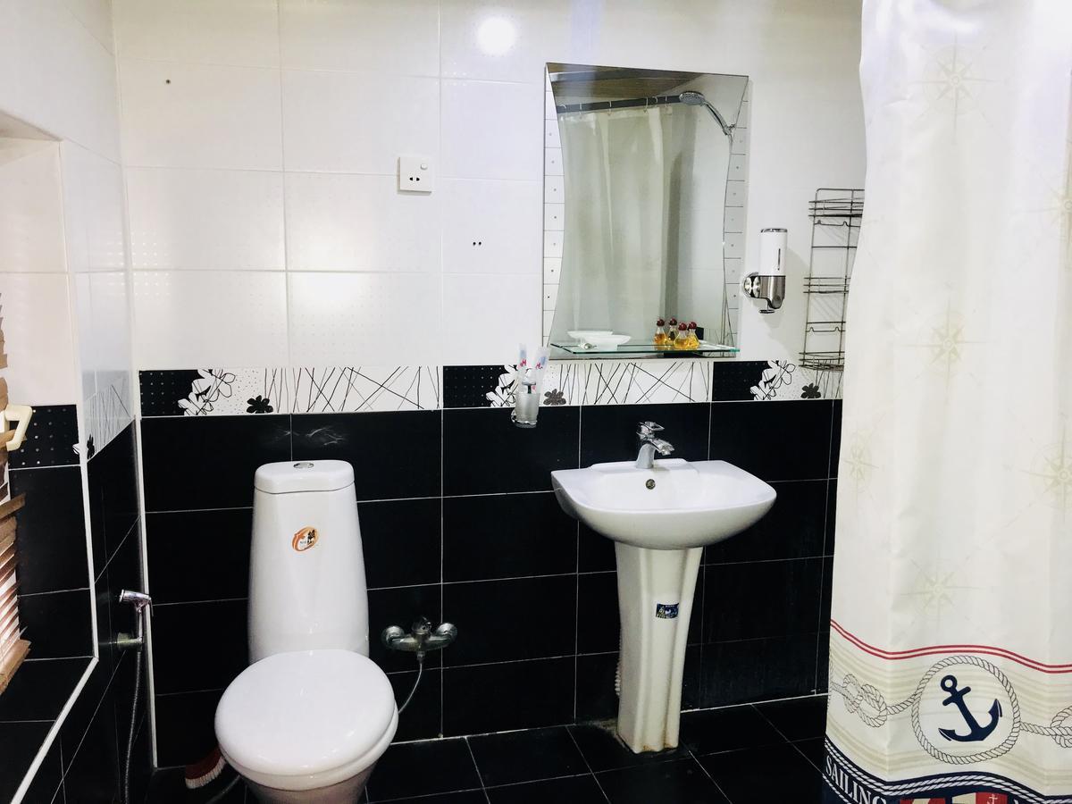 Check-In Hostel Baku Luaran gambar