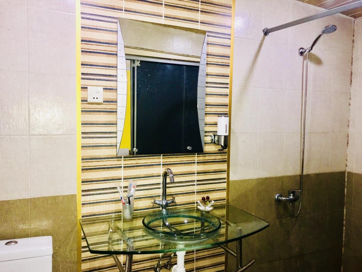 Check-In Hostel Baku Luaran gambar